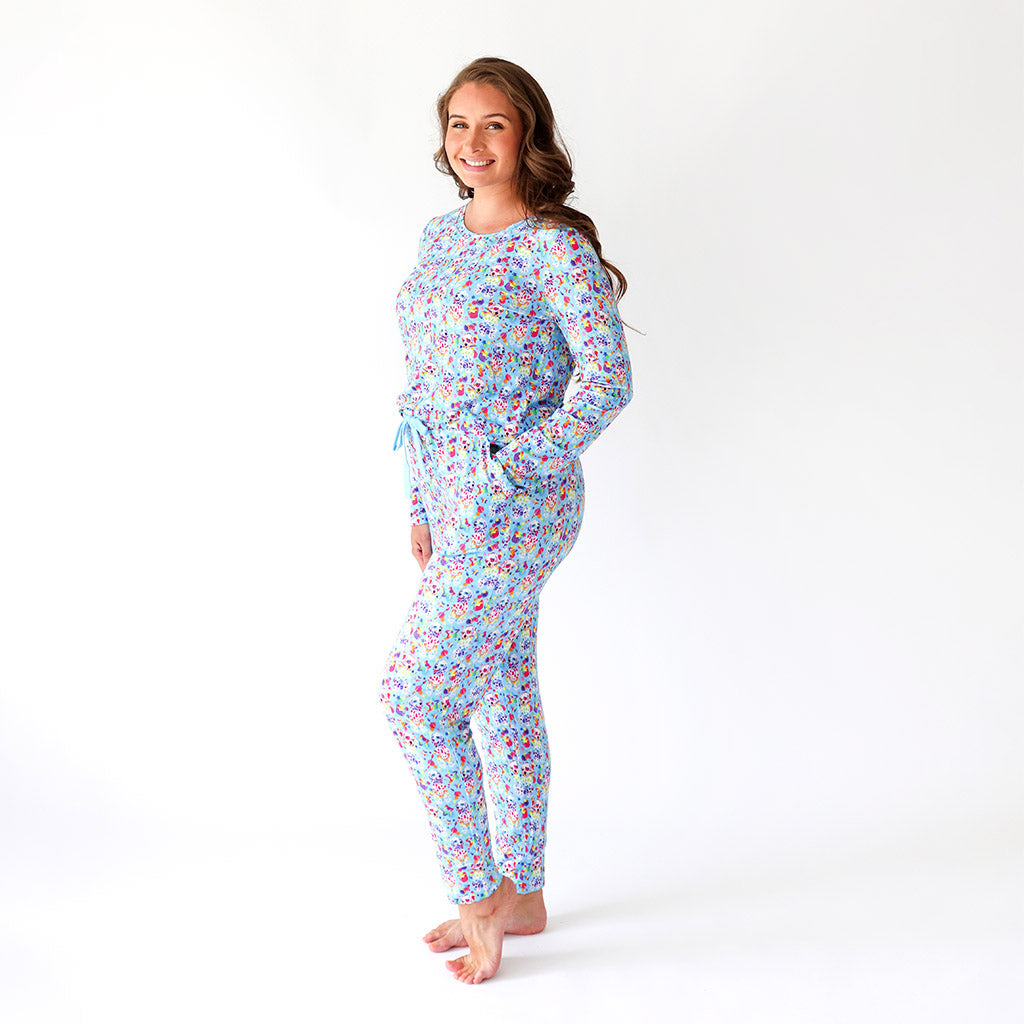 Lisa Frank® Spotty & Dotty™ Women's Scoop Tee