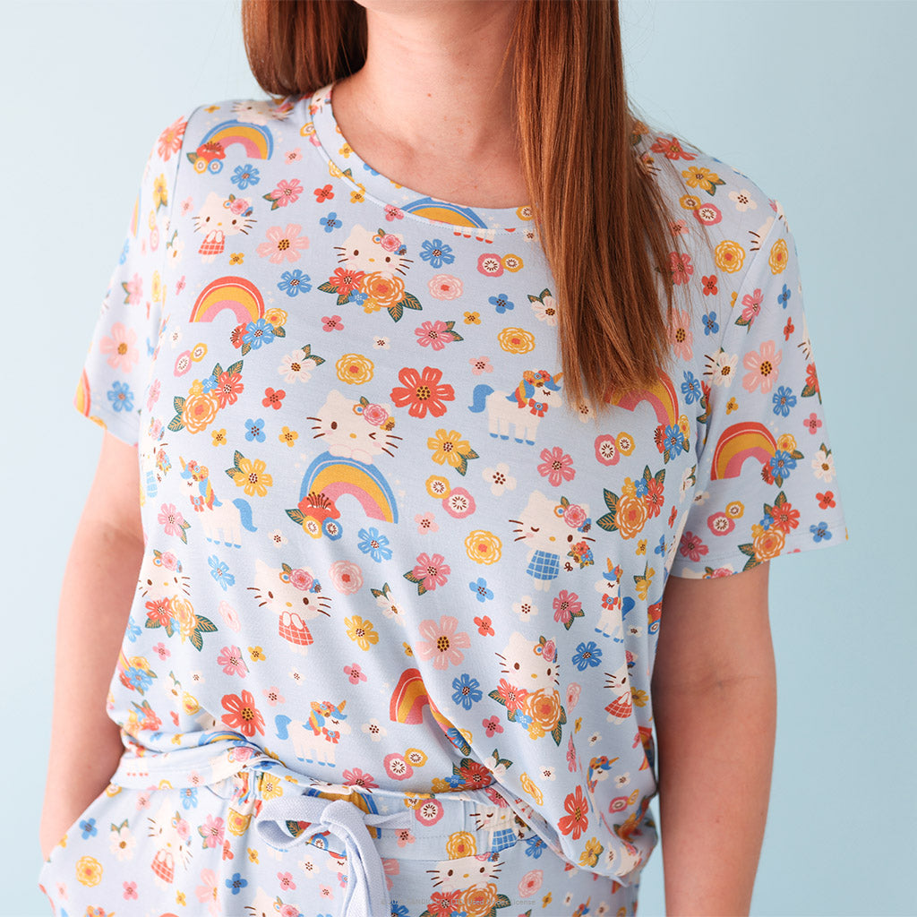 Springtime Blue Hello Kitty® Women’s Scoop Tee
