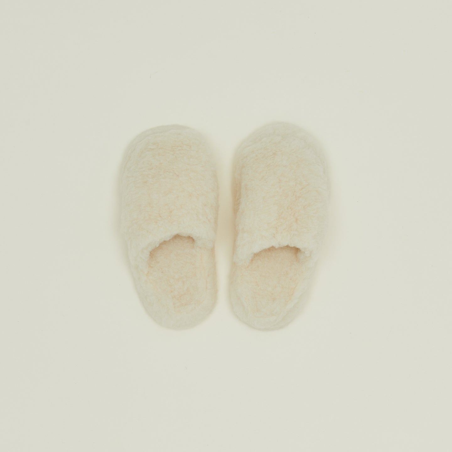 Fuzzy Wool Slippers - White