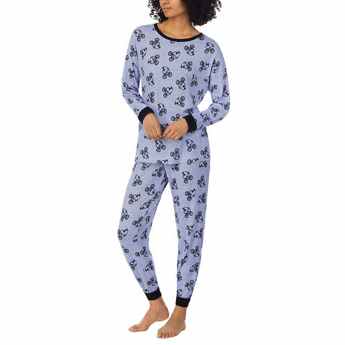 Character Ladies' Fleece 2-piece Pajama Set
